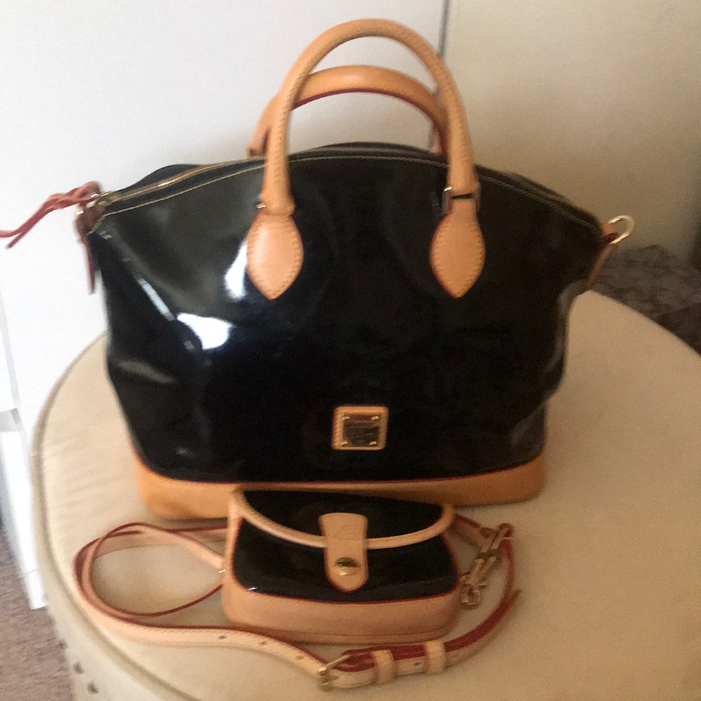Dooney and Bourne Trina satchel